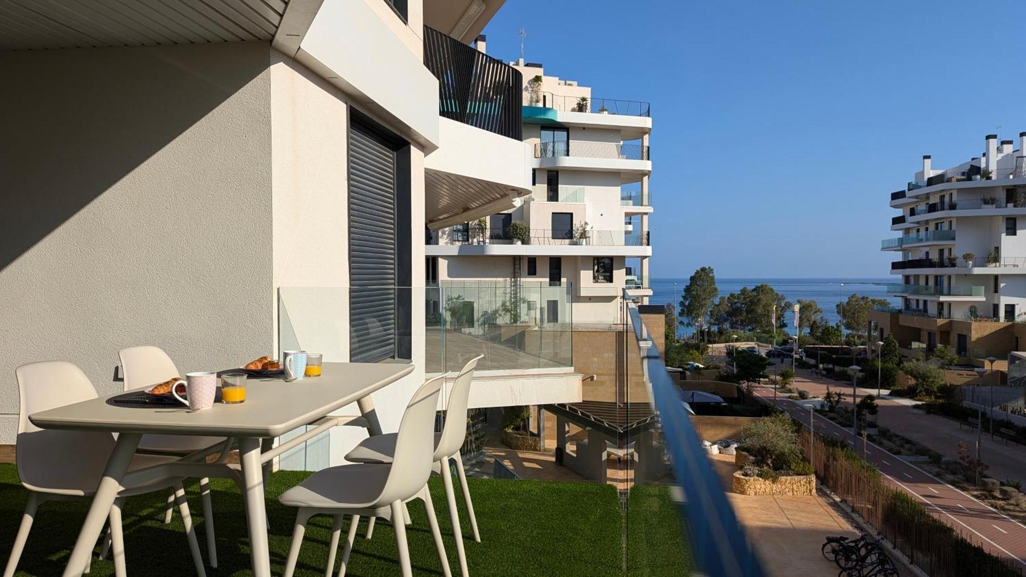 Allonbay Sweet Apartment Ла-Віла-Джойоза Екстер'єр фото