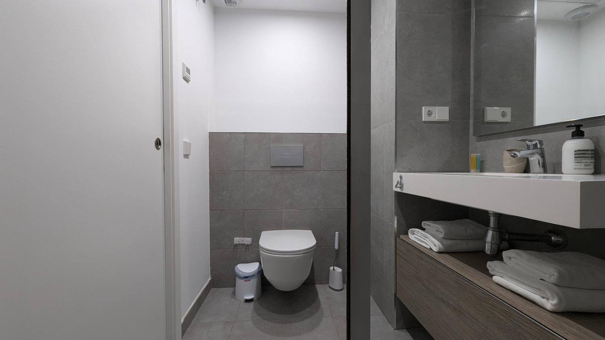 Allonbay Sweet Apartment Ла-Віла-Джойоза Екстер'єр фото